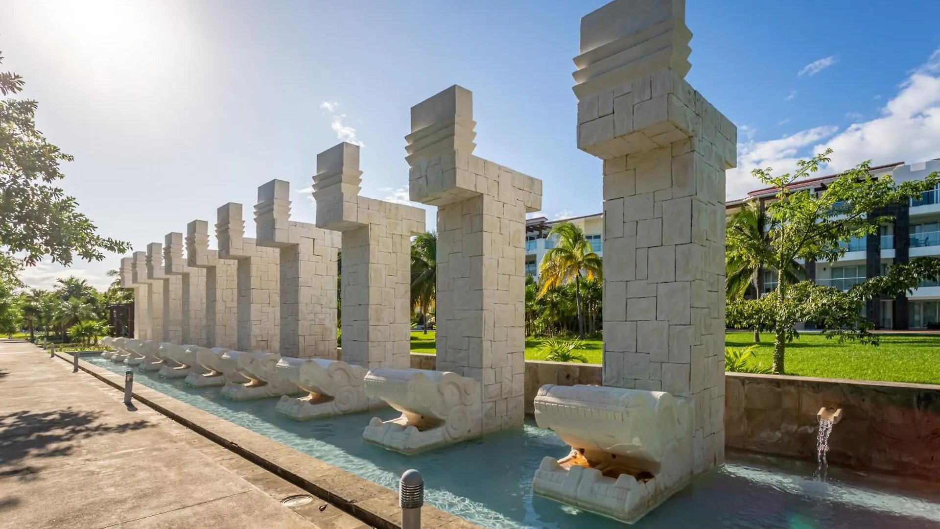Apartamento Casa Los Mares ocean front penthouse condo Playa del Carmen