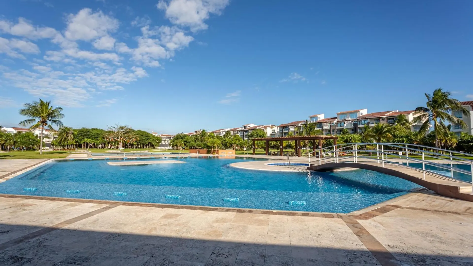 Casa Los Mares ocean front penthouse condo Playa del Carmen México